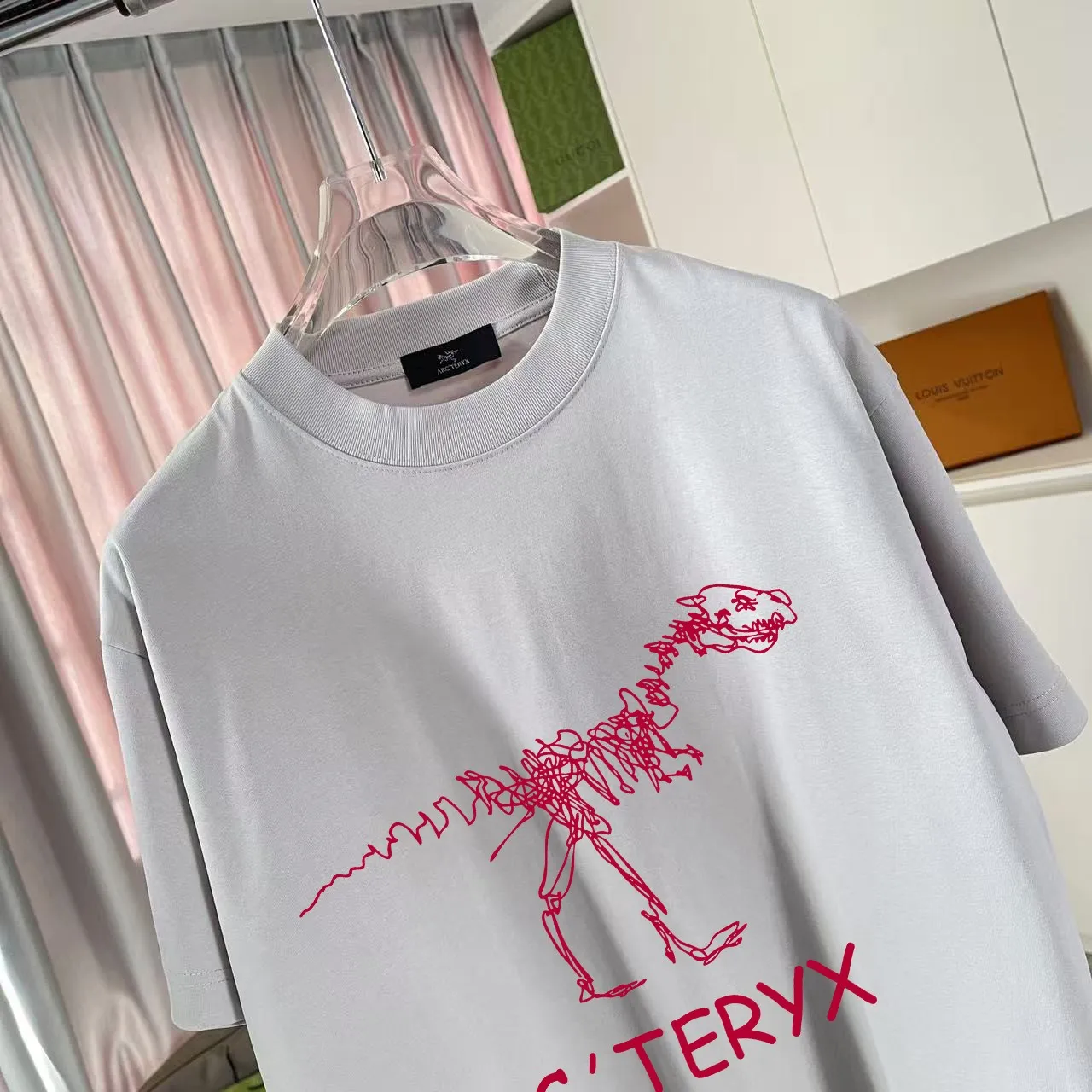 ARC'TERYX* 2025 New Arrival logo t g Same Style Size：S M L XL XXL ：Black Pink Blue Gray